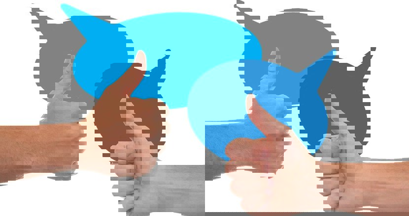Två pratbubblor och två tummen upp. Illustration.