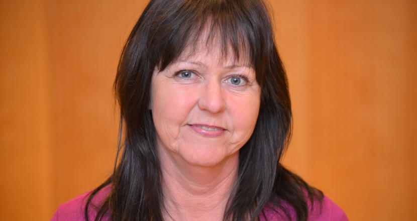 Porträttbild på Annika. Foto.