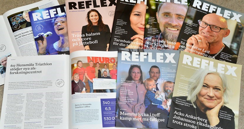 Reflexomslag med bilder på olika personer och texten Reflex i svart eller vitt. Foto.