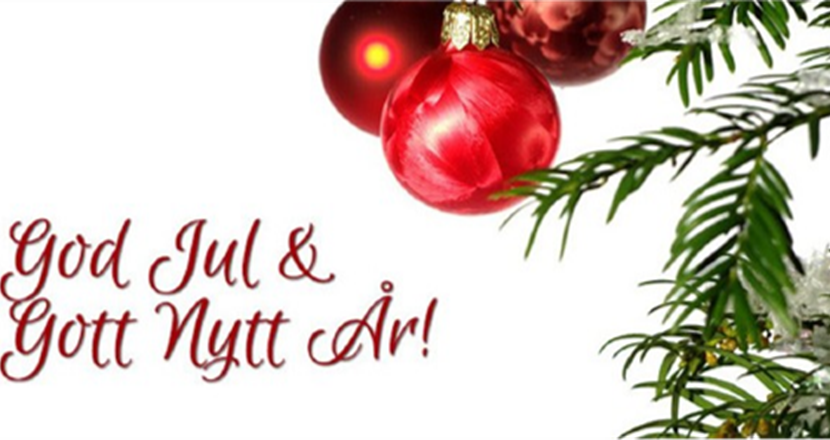 Julkulor i gran med texten God Jul och Gott nytt år!