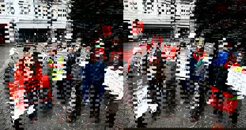 Demonstranter Internationella Funktionshinderdagen 2019